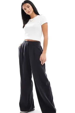 ASOS ASOS DESIGN Petite relaxed straight leg trousers in washed