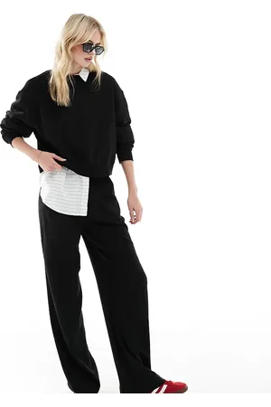 ASOS ASOS DESIGN Tall relaxed straight leg trousers with linen in