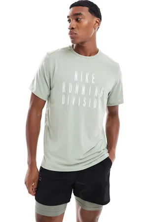 Nike Run Division logo Dri-FIT t-shirt in light