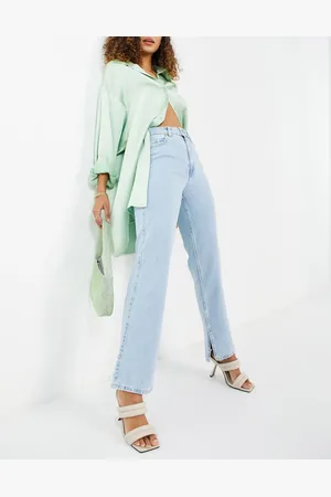 Stradivarius Split hem straight leg jean in bleach