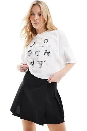 ONLY Cropped t-shirt with cowgirl graphic in