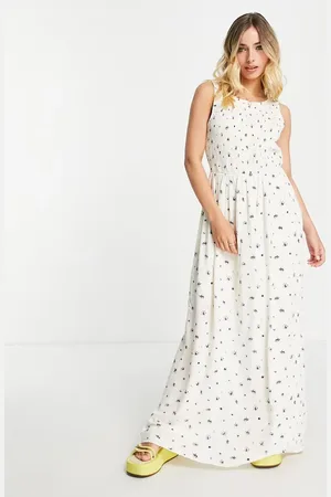 Pieces® Shirred sleeveless maxi dress in ditsy floral