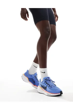 Nike Air Zoom Pegasus 41 trainers in and orange