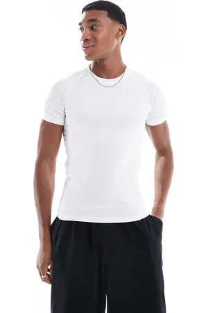 Bershka Slim fit t-shirt in