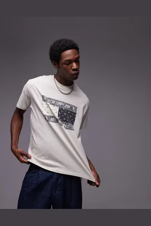 Tommy Hilfiger Large paisley flag t-shirt in off and black