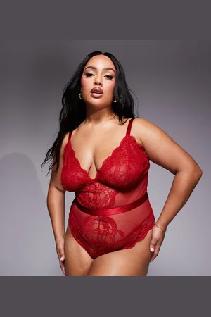 ASOS ASOS DESIGN Curve Lola lace soft body in