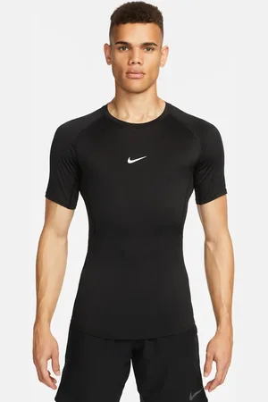 Nike Nike Pro Training muscle fit t-shirt in black