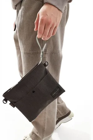 Deus Ex Machina Jose 2 way soache bag in
