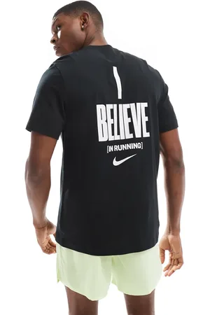 Nike Run graphic t-shirt in