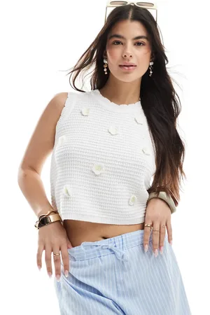 Brave Soul Crew neck tank top with crochet daisy design in