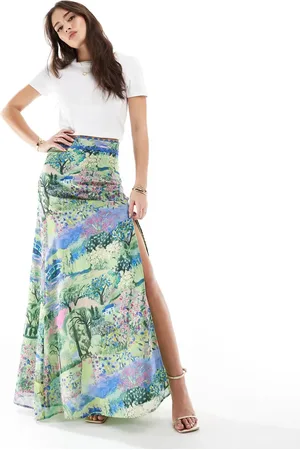 HOPE & IVY High waisted thigh split maxi skirt in multi