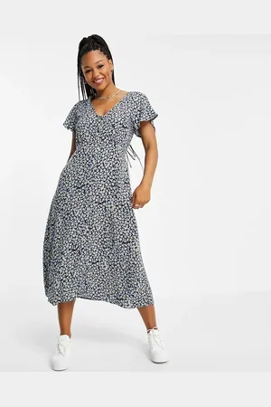 Cotton On Cotton On short sleeve midi dress in floral