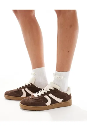 Stradivarius Gum sole leather trainer in