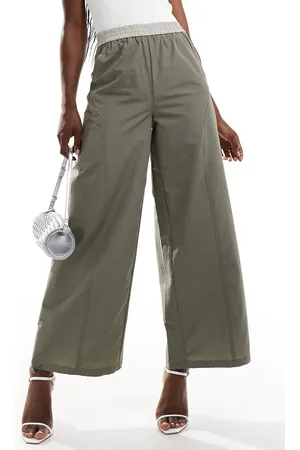 Urban Revivo Wide leg tracksuit trousers in