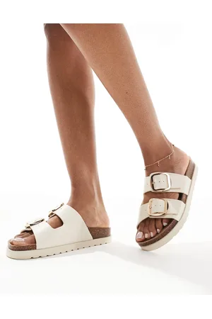New Look Double strap sandal with buckles in off