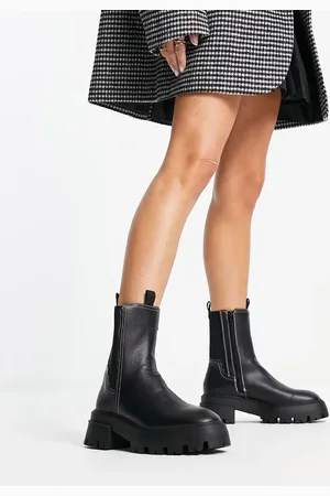 River Island Elastic back chunky boot in