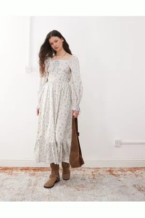 Miss Selfridge Maxi tea dress in ditsy blue floral print