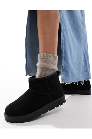 SEQWL Cosy mini ankle boots in
