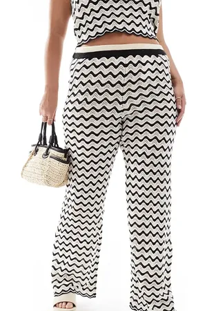 Noisy May Knitted wide leg trouser co-ord in & white wave
