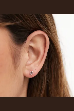 Kingsley Ryan Flower stud earrings in sterling