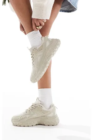 SEQWL Chunky sports trainer in beige