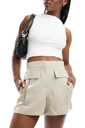 Miss Selfridge Utility cargo tailored short in beige