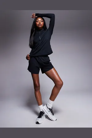 Under Armour Vanish 5 inch shorts in