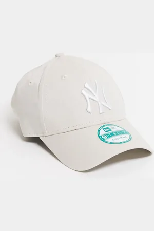 New Era NY Yankees 9forty cap in beige