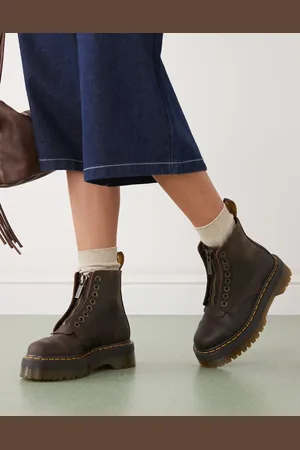 Dr. Martens Sinclair boots in