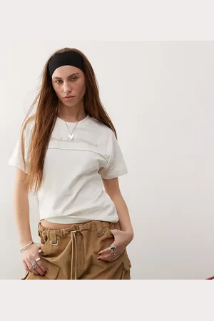 COLLUSION Piping detail sporty fitted top in ecru