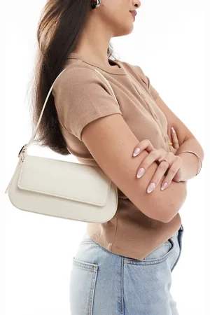 Pull&Bear Shoulder bag with adjustable strap in ecru