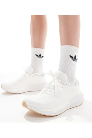 adidas Adidas Running Supernova Stride 2 in triple