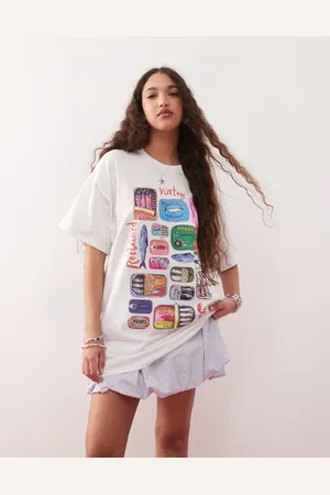 Reclaimed Oversized t-shirt with fish postcard print in