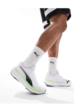 PUMA Scend Pro 2 trainers in & lime