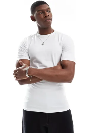 River Island Muscle fit t-shirt in