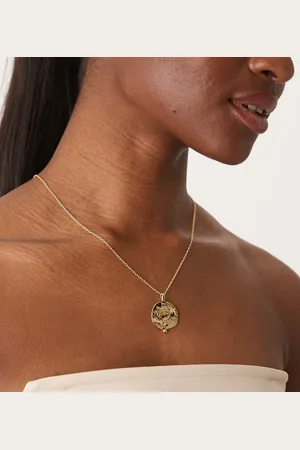 DesignB London Large hammered disc pendant necklace in