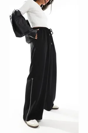 ASOS Pull on trousers with side zip detail in