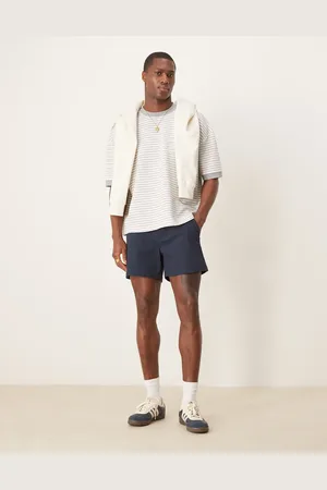 ASOS Shorter length skinny chino shorts in