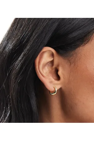 Kingsley Ryan 10mm rounded hoop earrings in plated