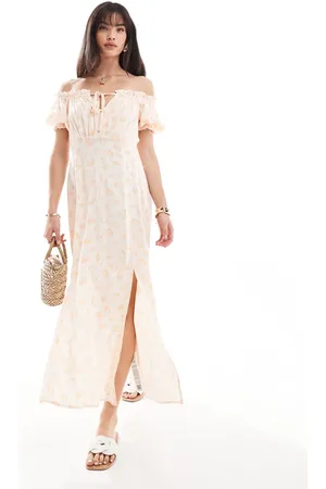 Miss Selfridge Puff sleeve bardot maxi dress in sea shell print