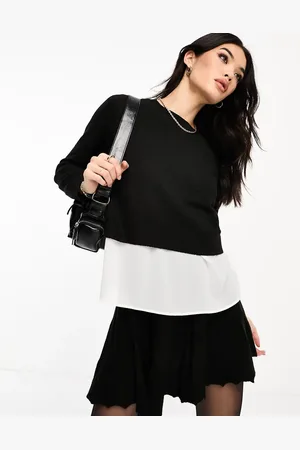 VILA Hybrid jumper in and white
