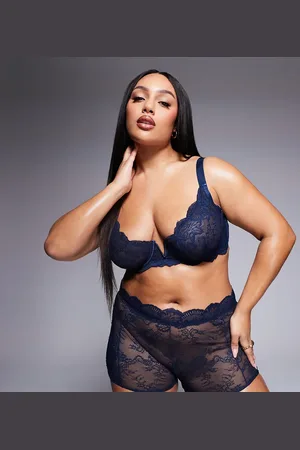 ASOS ASOS DESIGN Curve Ashley lace underwired bra in