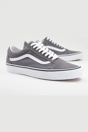 Vans Old Skool trainers in