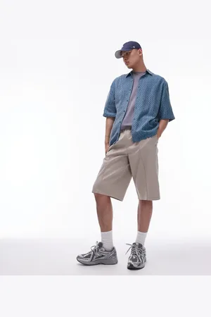 Topman Long line shorts with pintuck in stone
