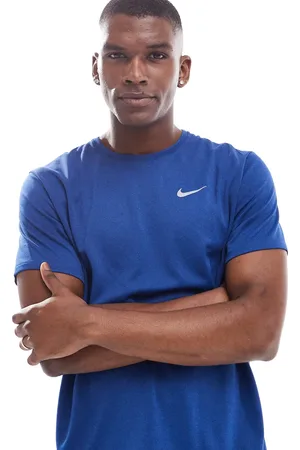 Nike Miler Dri-FIT t-shirt in royal