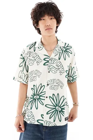 Dr Denim Madi short sleeve relaxed fit summer shirt in green resort print ecru