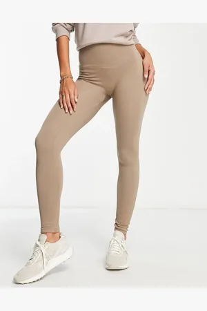 Stradivarius Seamless ribbed leggings in mushroom