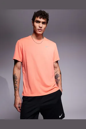 Nike Miler Dri-FIT t-shirt in