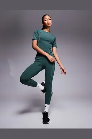 Nike Nike One Training Dri-FIT reflective piping high waisted 7/8 leggings in