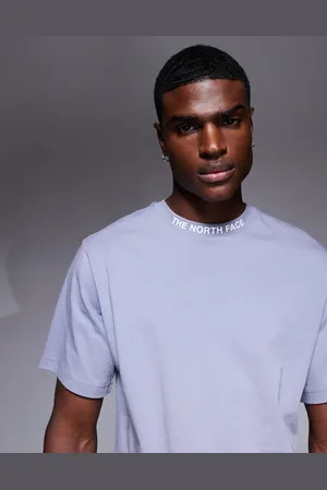 The North Face Zumu neck logo t-shirt in